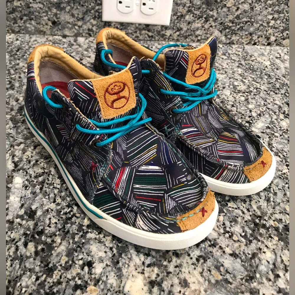 Hooey Twisted X brand Moccasin shoes women. Size 6 1/2.